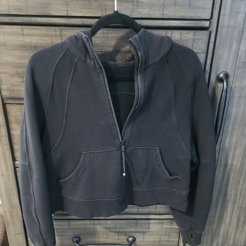 Lululemon Half Zip Scuba Hoodie - Picture 2 of 4